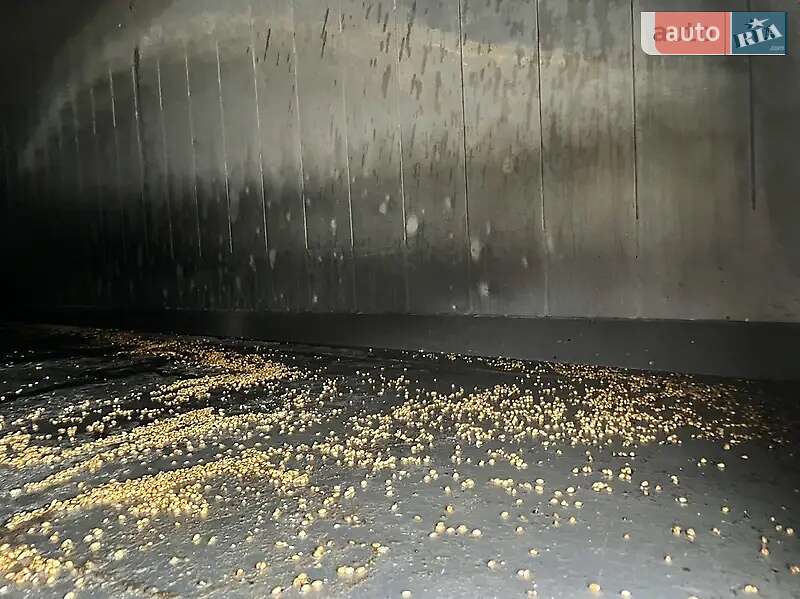 Самосвал полуприцеп Bodex KIS 2005 в Виннице