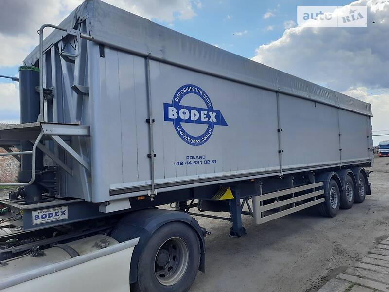 Зерновоз - напівпричіп Bodex KIS 2021 в 