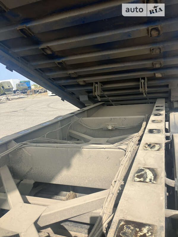 Зерновоз - полуприцеп Bodex KIS 2017 в Одессе