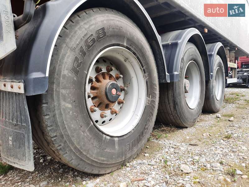 Самосвал полуприцеп Bodex KIS 2008 в Тернополе