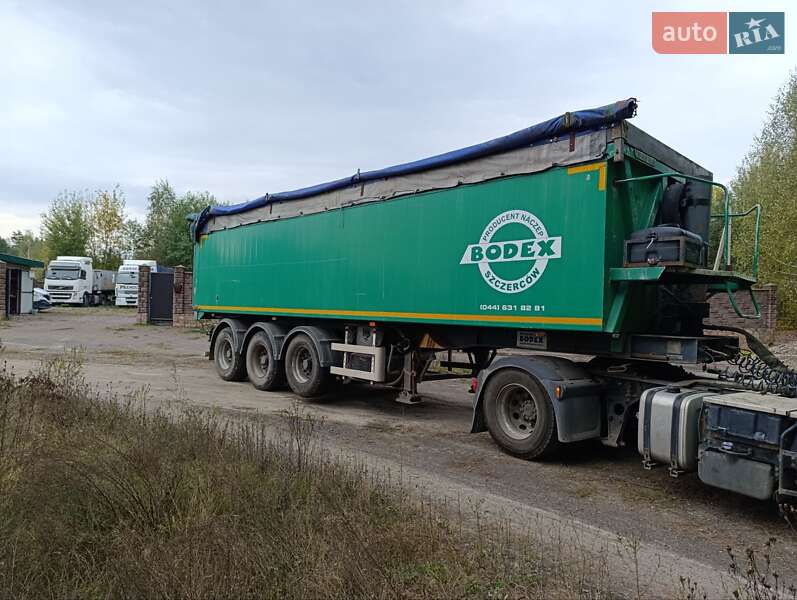 Самоскид напівпричіп Bodex KIS 2007 в 