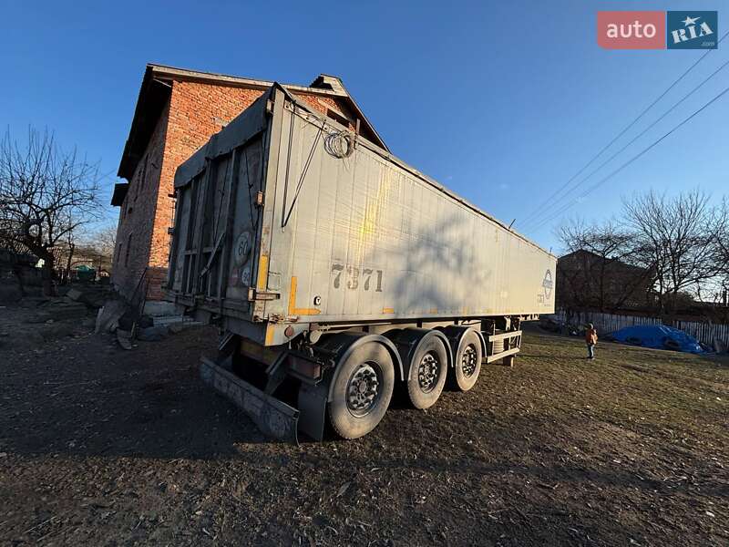 Самосвал полуприцеп Bodex KIS 2006 в 