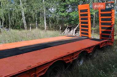 Низкорамна платформа Bodex KIS 2008 в Києві
