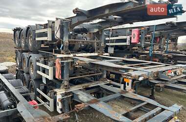 Контейнеровоз напівпричіп Bodex KIS 2010 в Львові