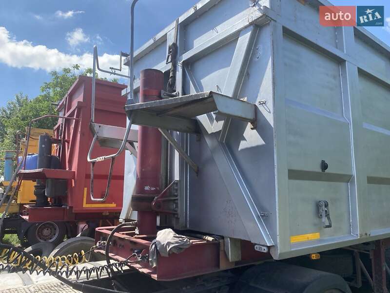 Самоскид напівпричіп Bodex Kiss 33 2003 в Старокостянтинові