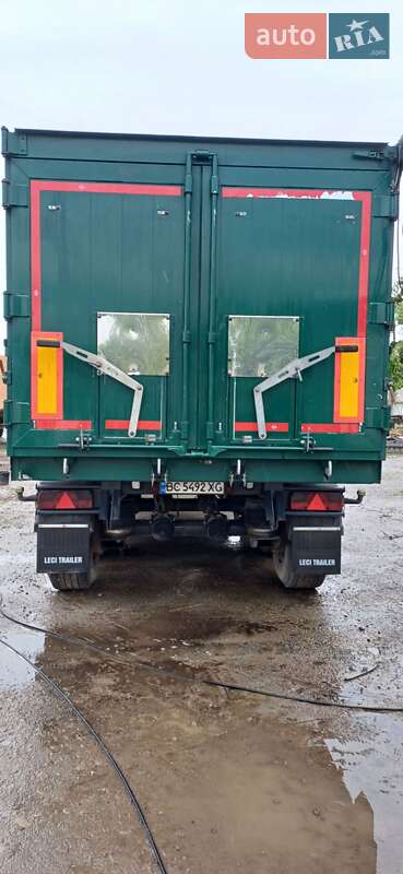 Самоскид напівпричіп Bodex Kiss 33 2004 в Золочеві