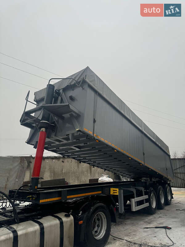 Bodex Kiss 33 2004 Bodex Kiss 33 2004