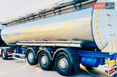 Цистерна полуприцеп Bodex NC 2011 в Киеве
