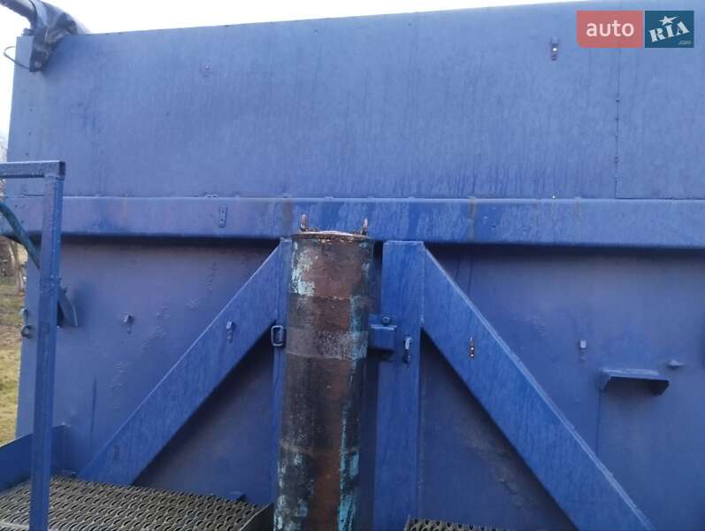 Зерновоз - напівпричіп Bodex SAF 1996 в Львові фото 5 Зерновоз - напівпричіп Bodex SAF 1996 в Львові