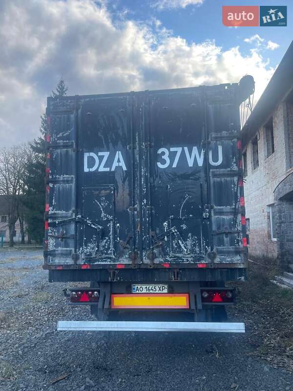 Зерновоз - полуприцеп Bodex SAF 2008 в Иршаве