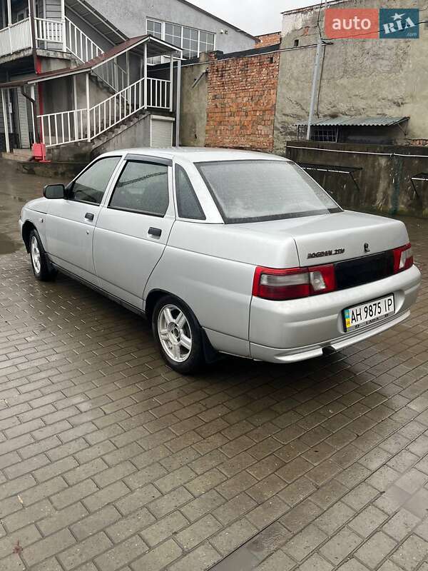 Седан Богдан 2110 2014 в Чернівцях