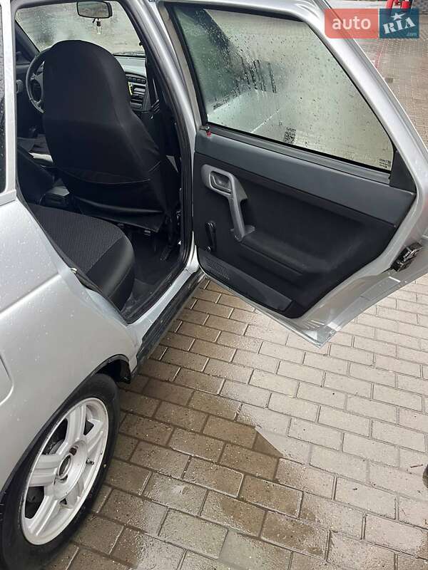 Седан Богдан 2110 2014 в Чернівцях