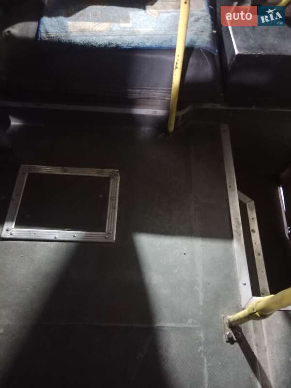 Приміський автобус Богдан А-069 2006 в Києві