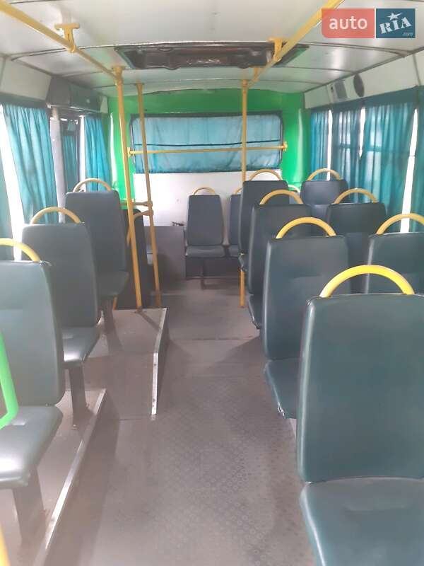 Міський автобус Богдан А-092 2005 в Харкові