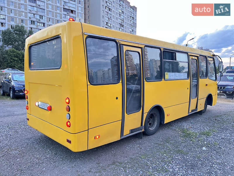 Міський автобус Богдан А-092 2007 в Києві