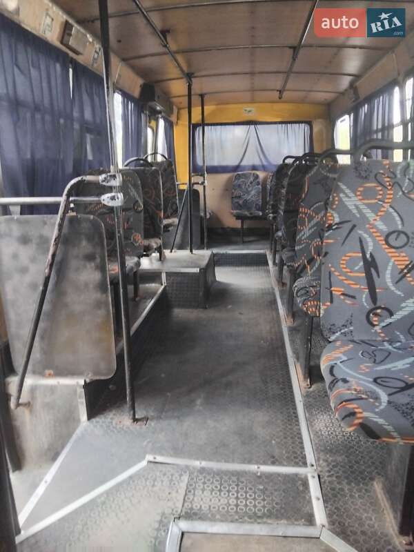 Міський автобус Богдан А-092 2005 в Києві фото 7 Міський автобус Богдан А-092 2005 в Києві