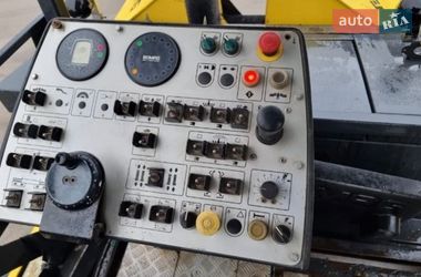 Асфальтоукладчик Bomag BF 2015 в Одессе