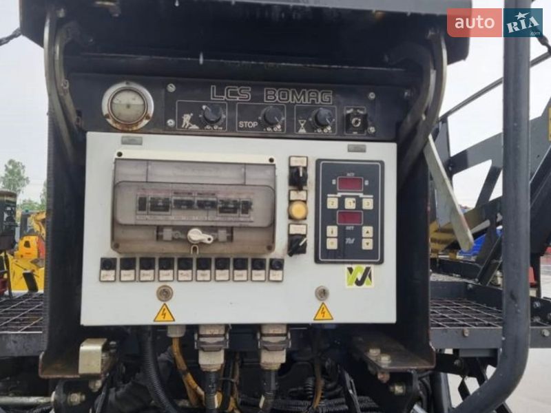 Асфальтоукладчик Bomag BF 2015 в Одессе