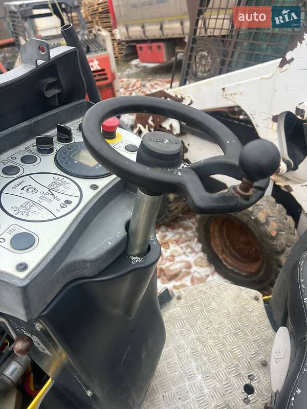 Дорожній каток Bomag BW-120AD 2015 в Львові