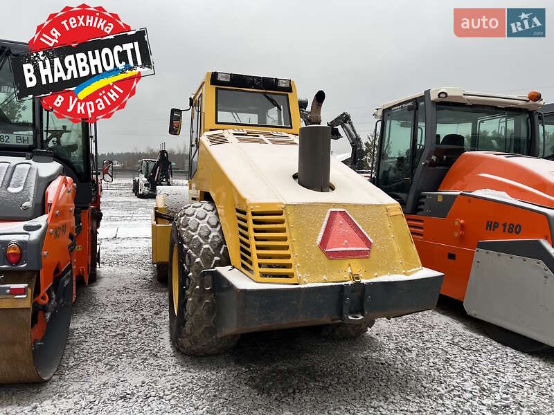 Каток ґрунтовий Bomag BW 216 D-4 1998 в Києві