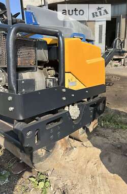 Дорожный каток Bomag BW 2013 в 