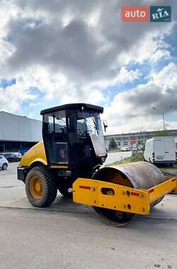 Каток грунтовый Bomag BW 2003 в 