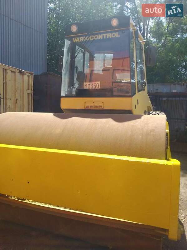 Дорожній каток Bomag BW 2008 в Кривому Розі