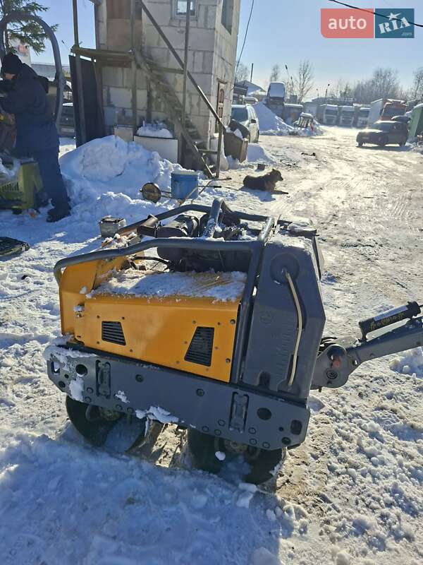 Дорожный каток Bomag BW 2018 в Львове