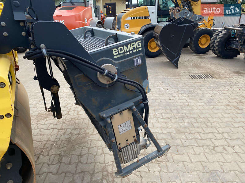 Дорожный каток Bomag BW 2010 в Львове