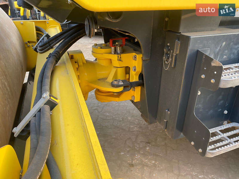 Каток ґрунтовий Bomag BW 2022 в Львові