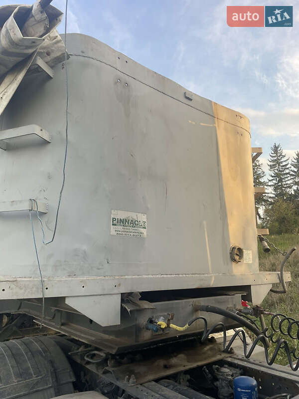 Самосвал полуприцеп BORS TL 1995 в Сторожинце