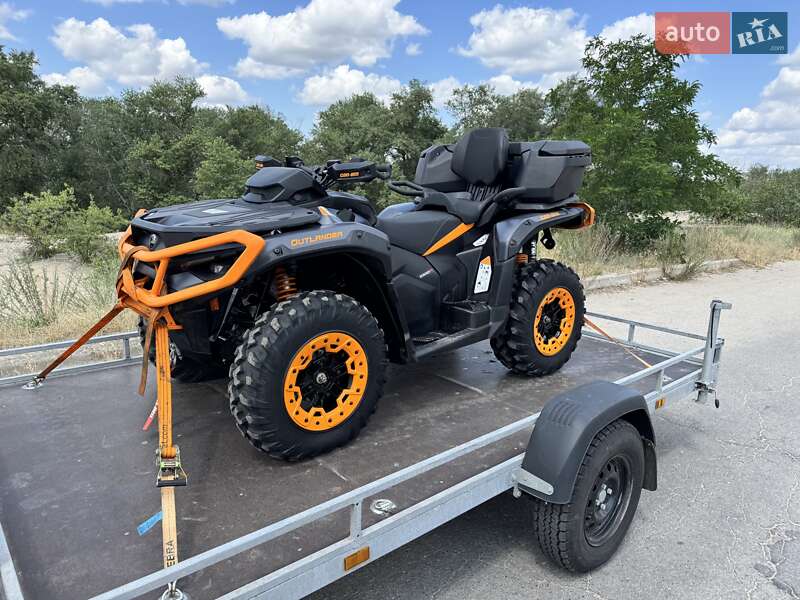 Квадроцикл утилітарний BRP Can Am 2025 в 