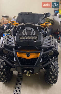 Квадроцикл  утилитарный BRP Can Am 2015 в Львове