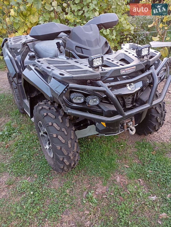 Квадроцикл утилітарний BRP Can Am 2015 в Чернігові