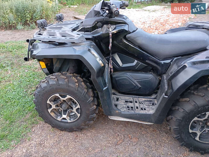 Квадроцикл утилітарний BRP Can Am 2015 в Чернігові