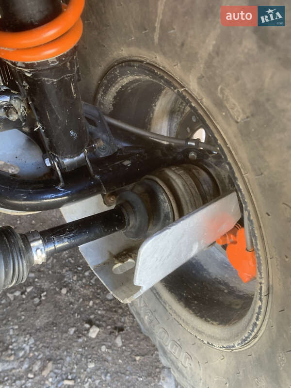 Квадроцикл  утилитарный BRP Can Am 2016 в Славском