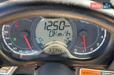 Мотовездеход BRP Commander 2012 в Кобеляках