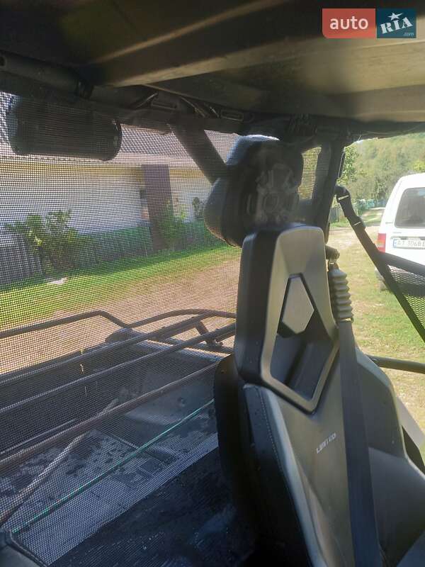 Мотовездеход BRP Commander 2011 в Ивано-Франковске