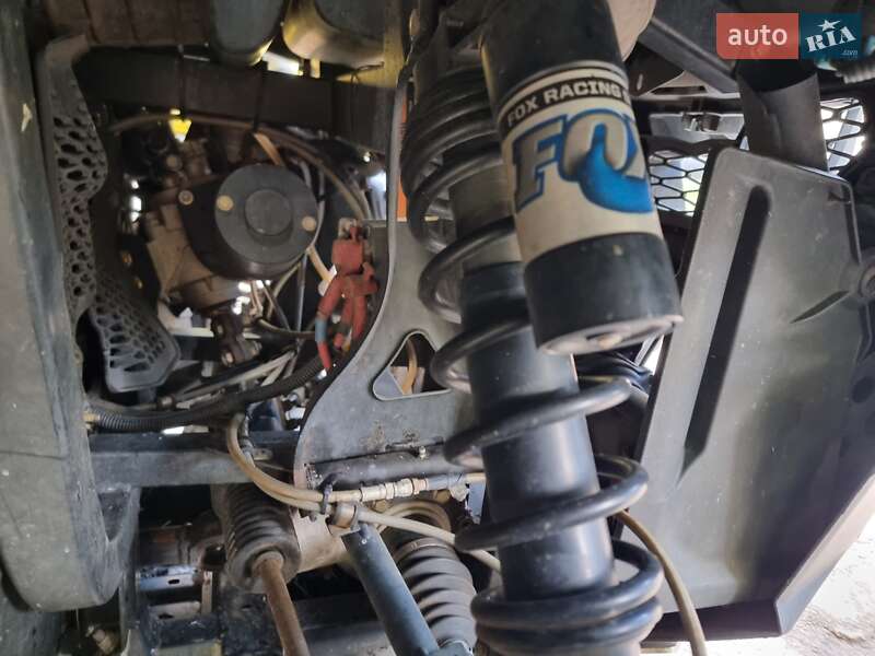 Квадроцикл утилітарний BRP Commander 2013 в Києві