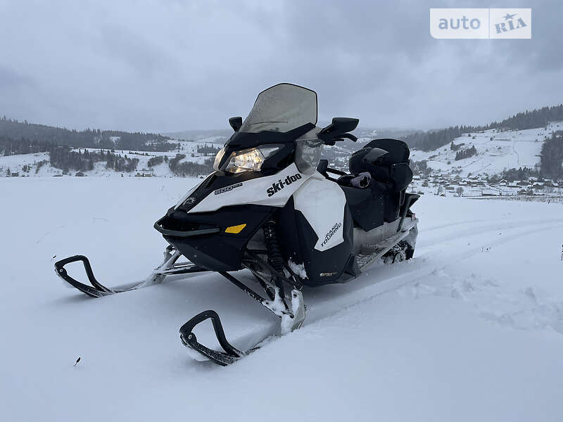 Утилитарные снегоходы BRP Grand Touring 2015 в Сколе