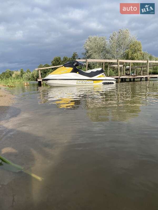 Гидроцикл туристический BRP GTI 2006 в Новоархангельске фото 6 Гидроцикл туристический BRP GTI 2006 в Новоархангельске