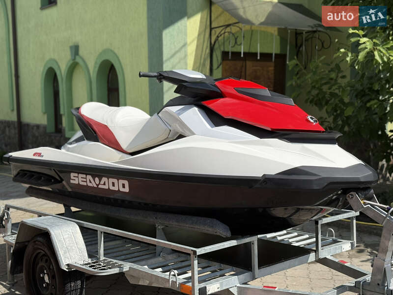 Гідроцикл туристичний BRP GTS 2011 в Новояворівську