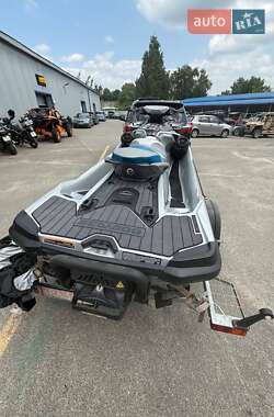 Гидроцикл спортивный BRP GTX 2021 в 