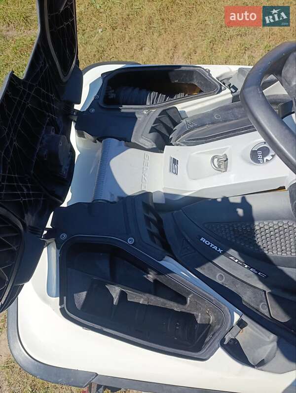 Гидроцикл туристический BRP GTX 2011 в Житомире