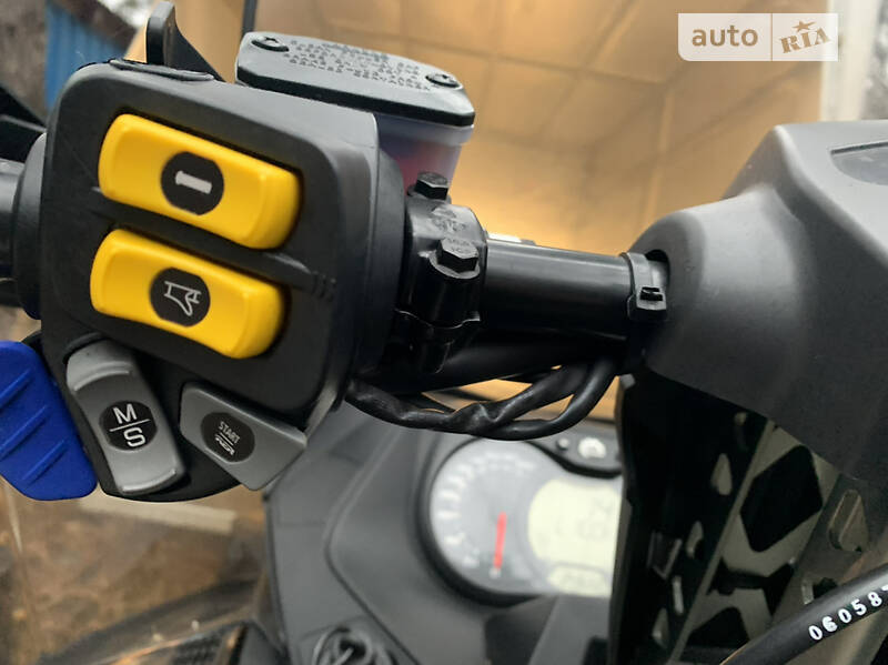 Снегоходы для охоты и рыбалки BRP Lynx 2011 в Киеве