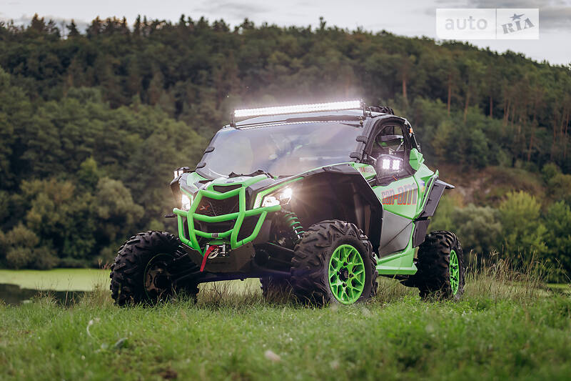 Квадроцикл спортивний BRP Maverick X3 2019 в 