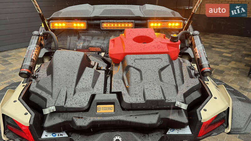 Вездеход-амфибия BRP Maverick X3 2021 в Ирпене