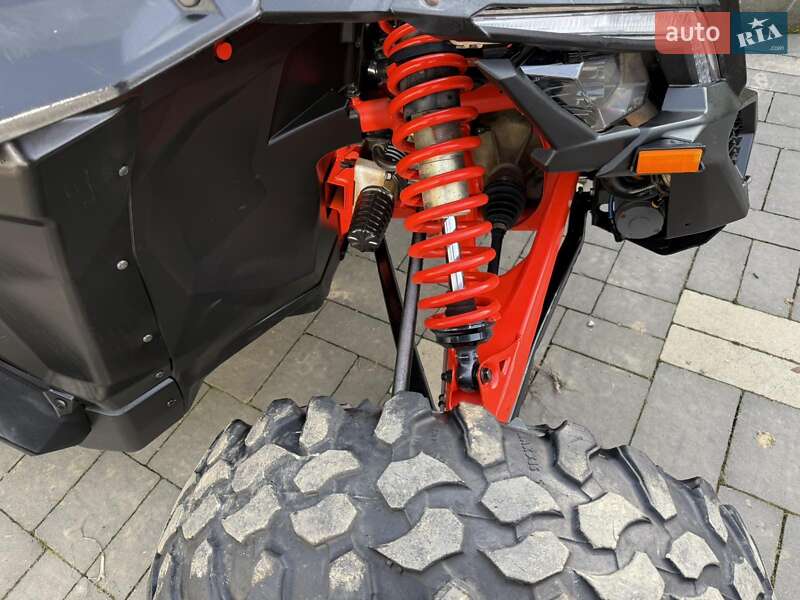 Мотовездеход BRP Maverick X3 2017 в Сваляве фото 11 Мотовездеход BRP Maverick X3 2017 в Сваляве