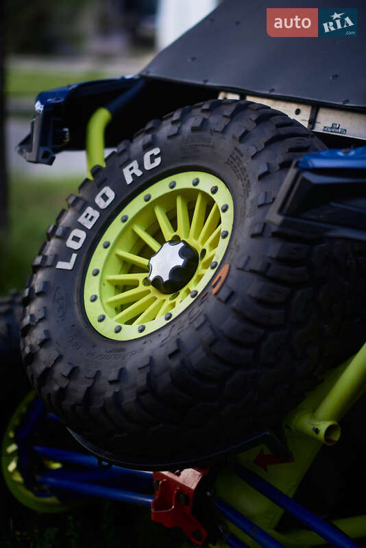 Мотовездеход BRP Maverick X3 2020 в Киеве фото 35 Мотовездеход BRP Maverick X3 2020 в Киеве