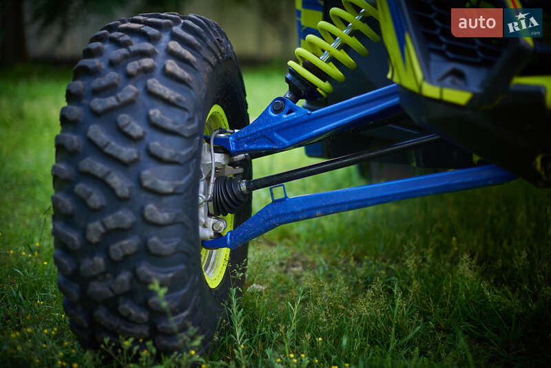 Мотовездеход BRP Maverick X3 2020 в Киеве фото 52 Мотовездеход BRP Maverick X3 2020 в Киеве